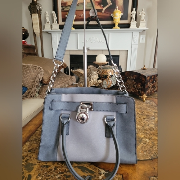 Michael Kors Hamilton Handbag - Picture 3 of 10